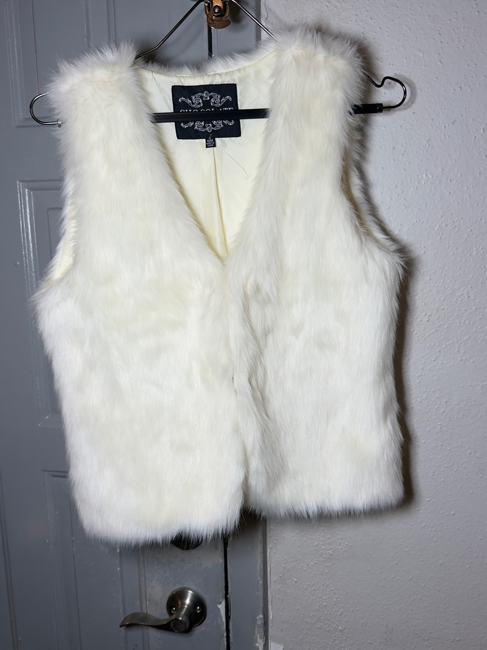 Chocolate Cream Faux Fur women Vest